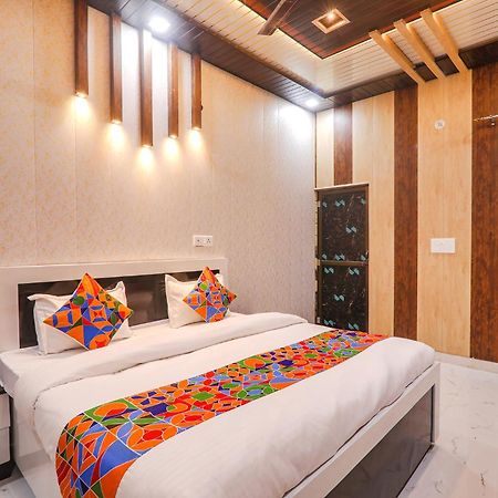 Fabhotel Uma Yugul Ayodhya Εξωτερικό φωτογραφία