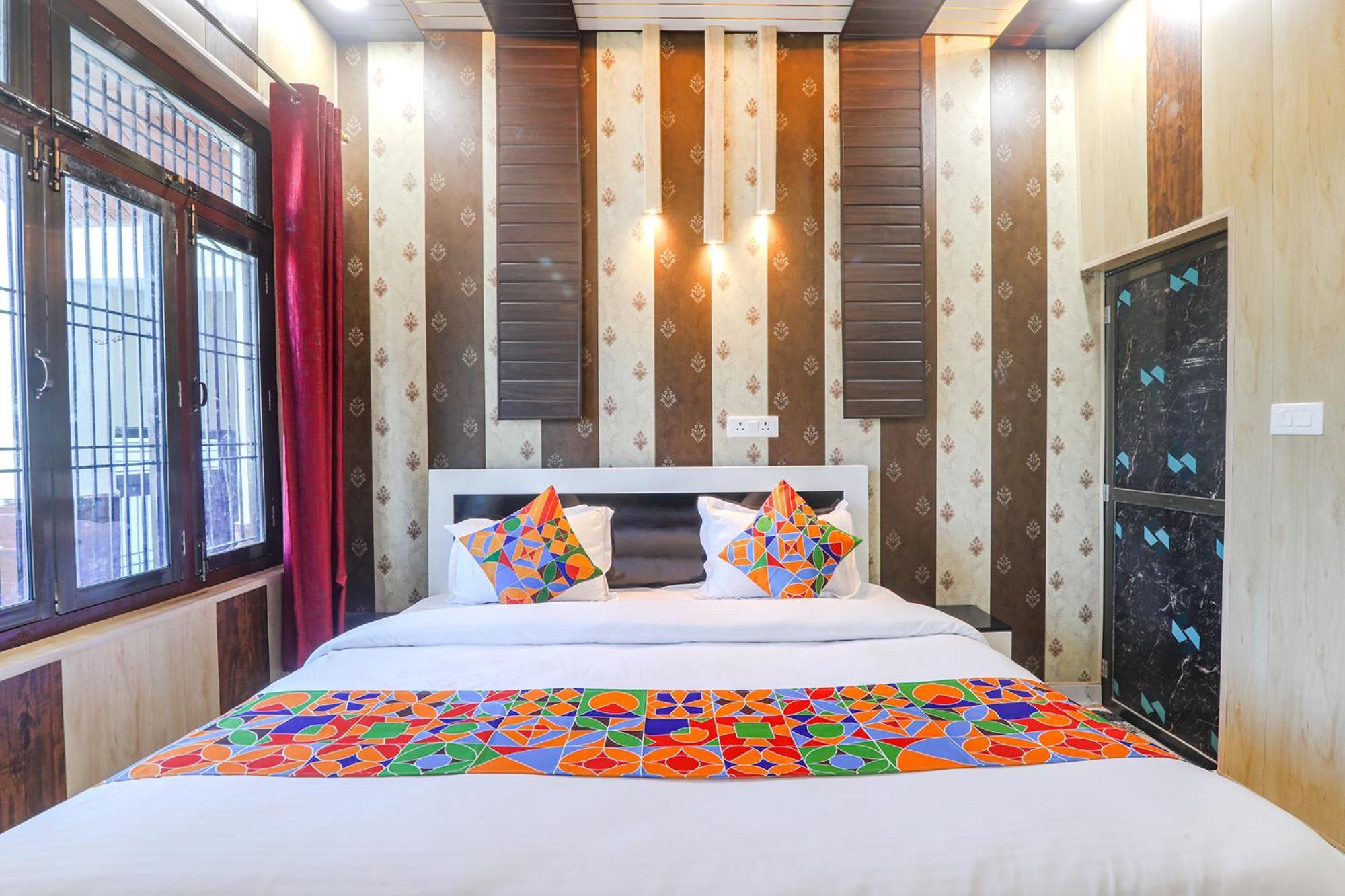 Fabhotel Uma Yugul Ayodhya Εξωτερικό φωτογραφία