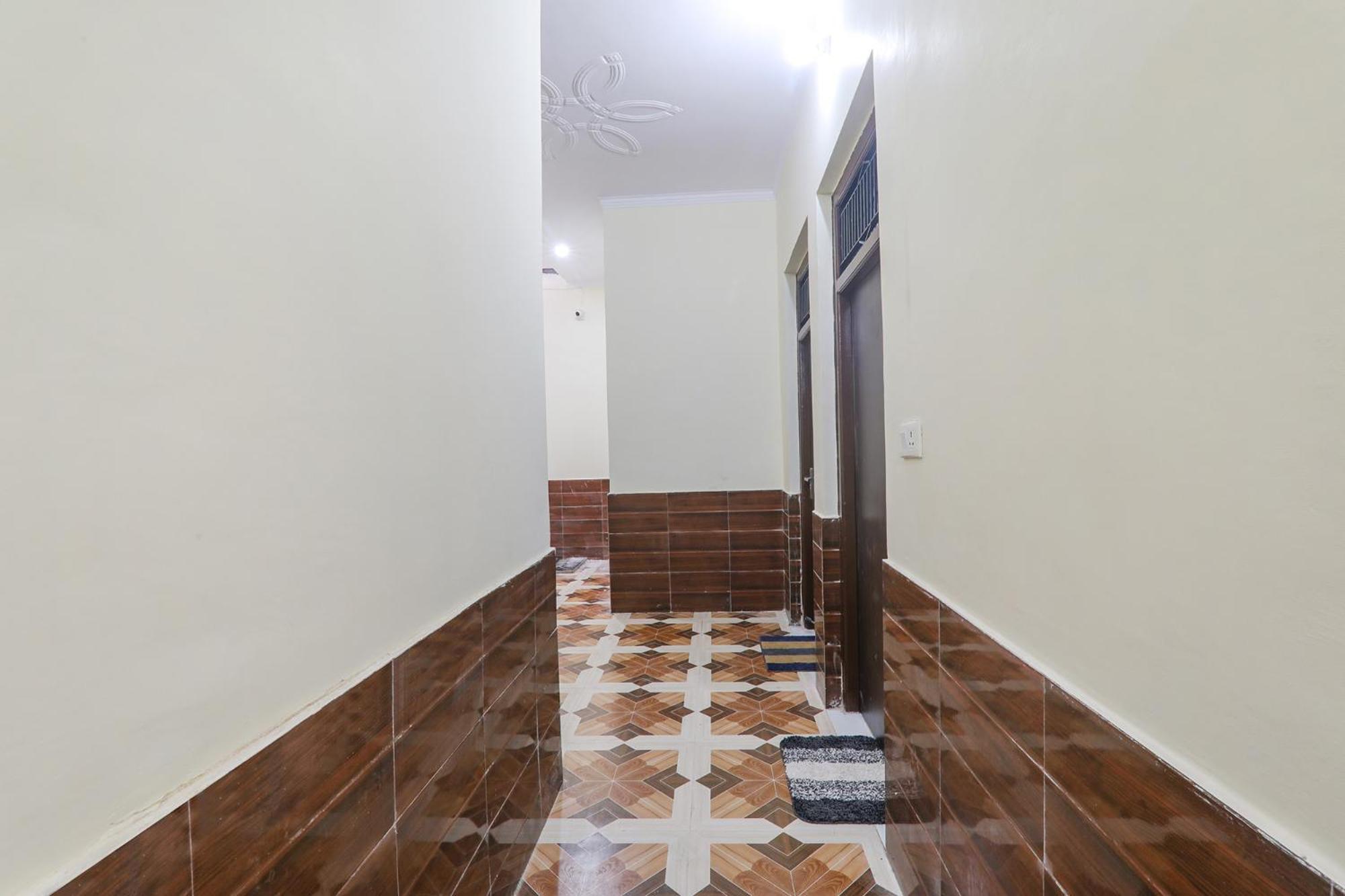 Fabhotel Uma Yugul Ayodhya Εξωτερικό φωτογραφία