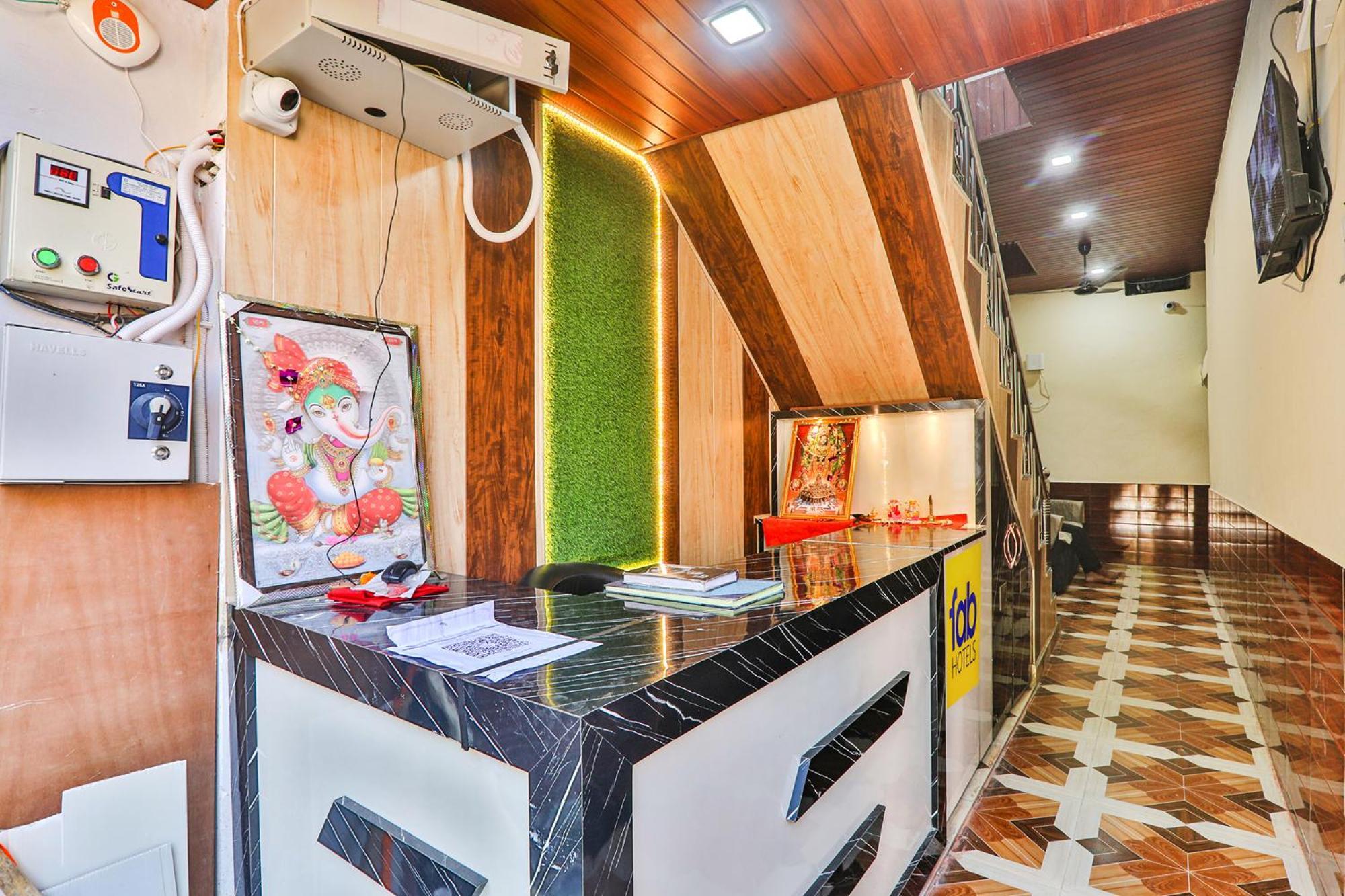 Fabhotel Uma Yugul Ayodhya Εξωτερικό φωτογραφία