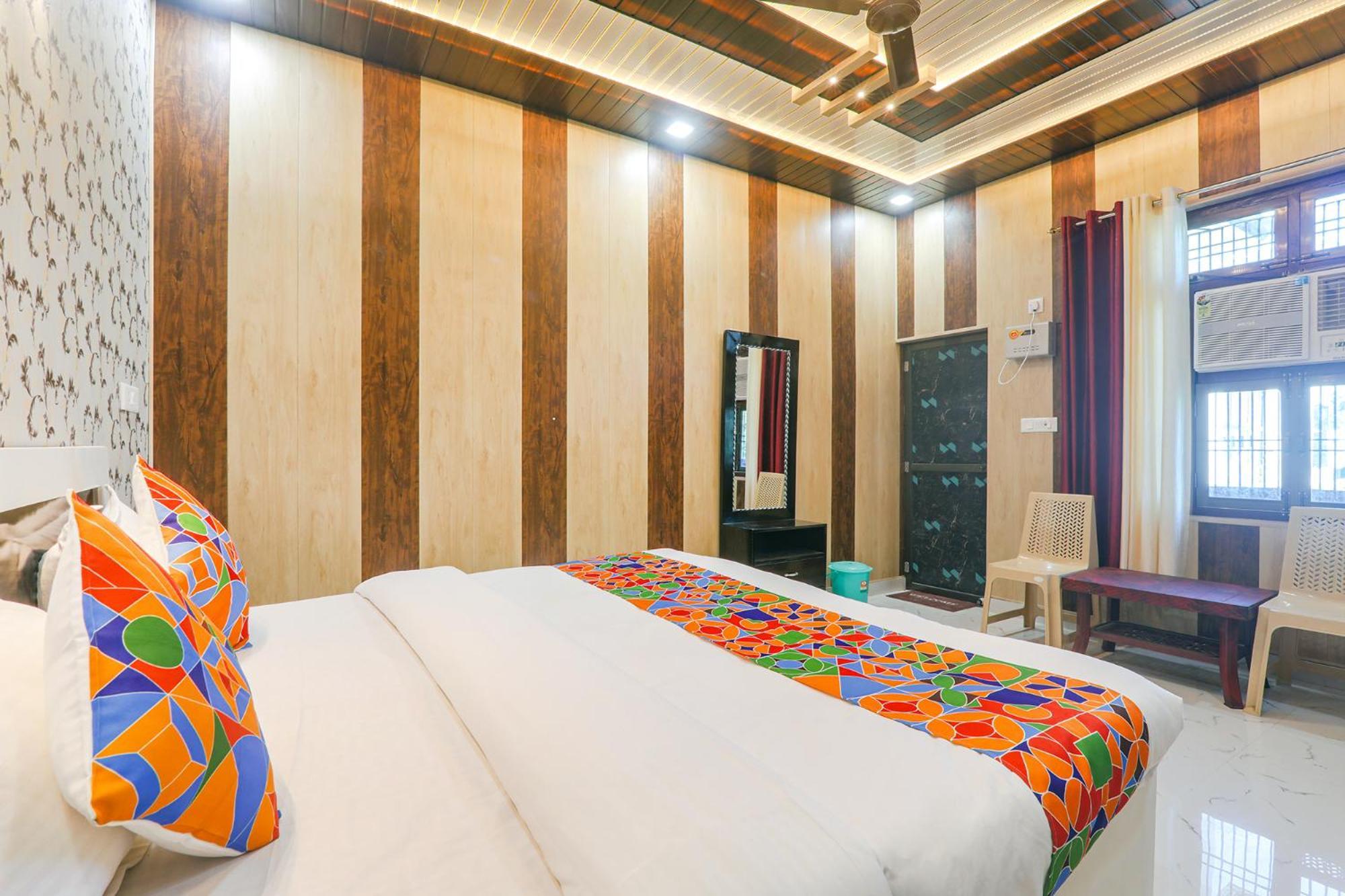 Fabhotel Uma Yugul Ayodhya Εξωτερικό φωτογραφία